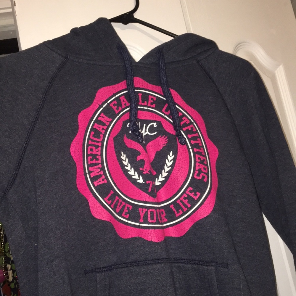 american eagle hoodie